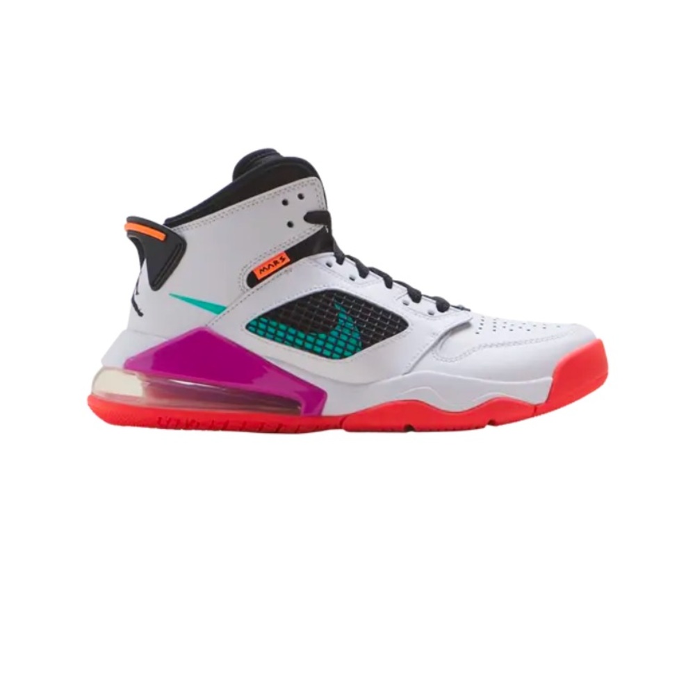 Air Jordan Mars 270